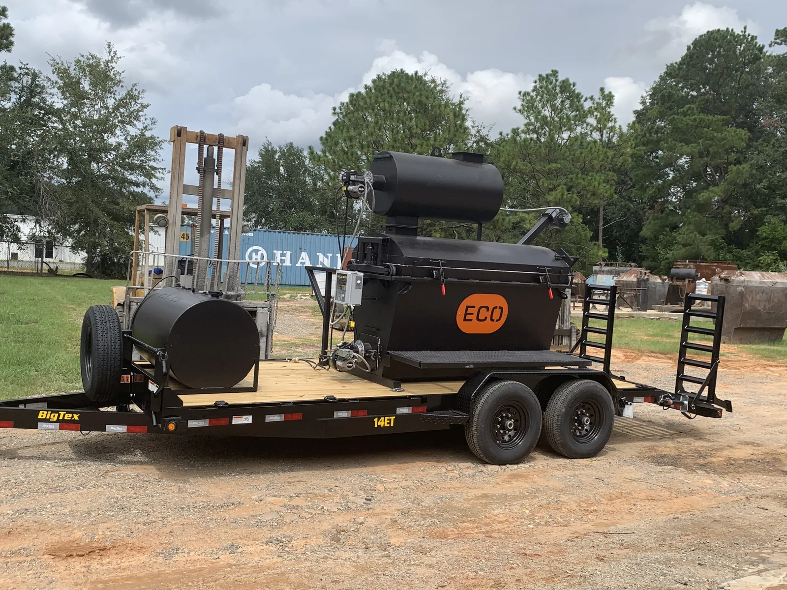 ECO-750 mobile incinerator unit